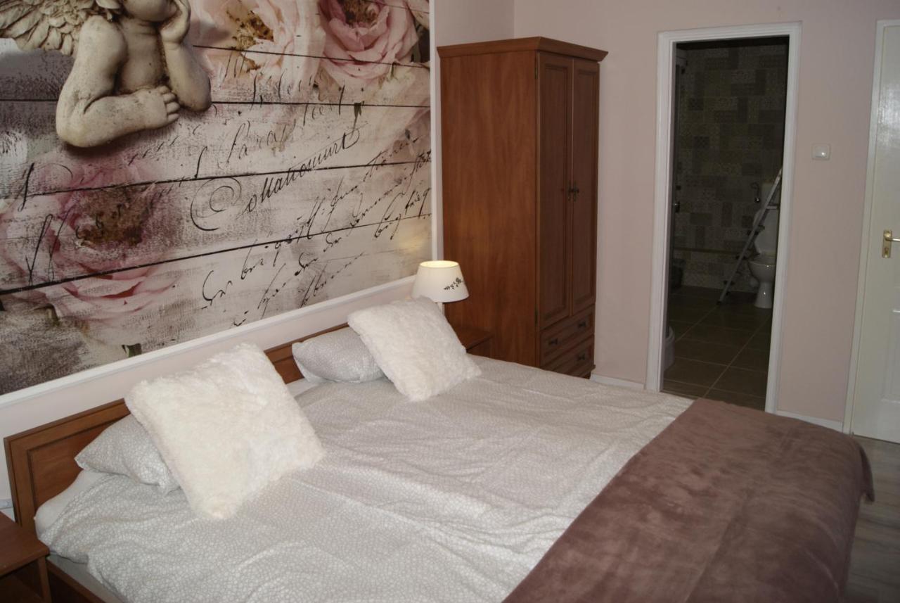 Gyula Panzio Hotel Eksteriør billede
